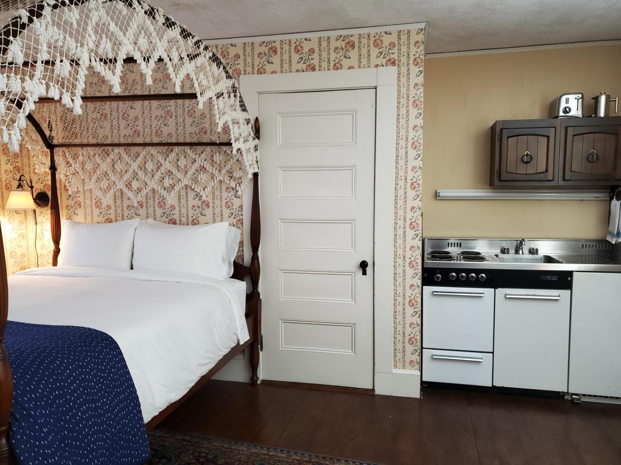 Harbourside Inn Northeast Harbor Ngoại thất bức ảnh